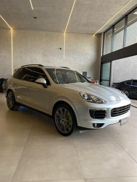 PORSCHE Cayenne 3.0 V6 24V 4P E-HYBRID AWD AUTOMTICO TIPTRONIC S, Foto 3