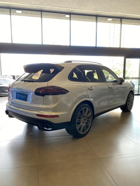 PORSCHE Cayenne 3.0 V6 24V 4P E-HYBRID AWD AUTOMTICO TIPTRONIC S, Foto 5