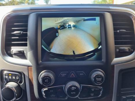 RAM 1500 5.7 V8 CLASSIC LARAMIE CABINE DUPLA 4X4 AUTOMTICO, Foto 10