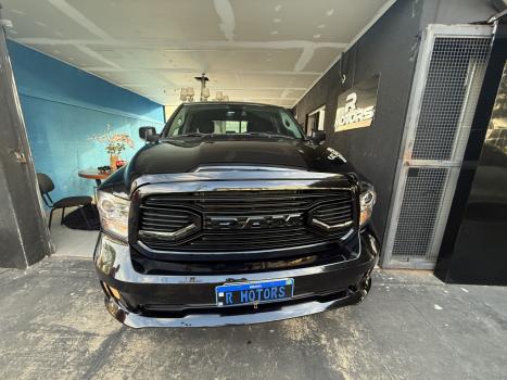 RAM 1500 5.7 V8 LIMITED NIGHT EDITION CABINE DUPLA 4X4 AUTOMTICO, Foto 2