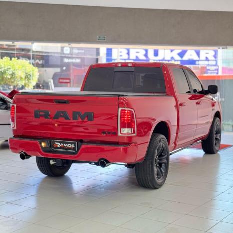 RAM 1500 5.7 V8 LIMITED NIGHT EDITION CABINE DUPLA 4X4 AUTOMTICO, Foto 6