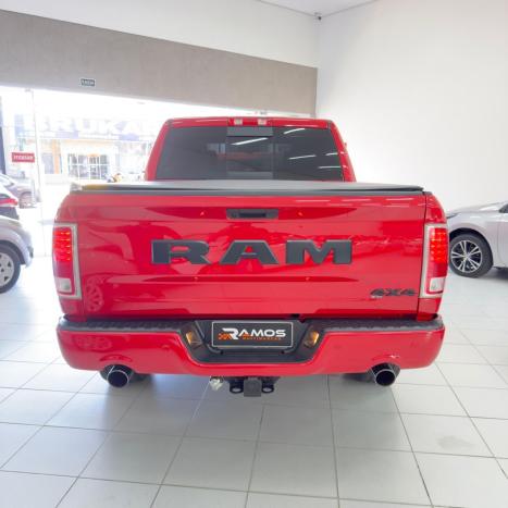 RAM 1500 5.7 V8 LIMITED NIGHT EDITION CABINE DUPLA 4X4 AUTOMTICO, Foto 7