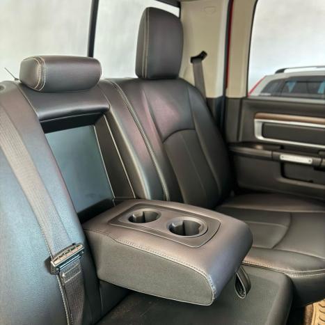 RAM 1500 5.7 V8 LIMITED NIGHT EDITION CABINE DUPLA 4X4 AUTOMTICO, Foto 16