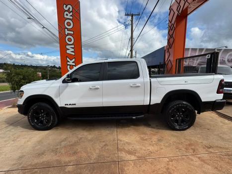 RAM 1500 5.7 V8 REBEL CABINE DUPLA 4X4 AUTOMTICO, Foto 1