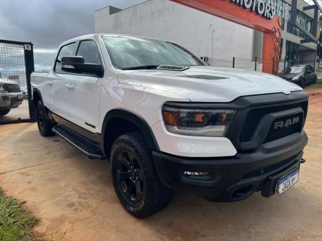 RAM 1500 5.7 V8 REBEL CABINE DUPLA 4X4 AUTOMTICO, Foto 4