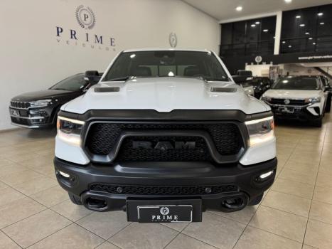 RAM 1500 5.7 V8 REBEL CABINE DUPLA 4X4 AUTOMTICO, Foto 2