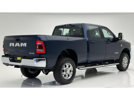 RAM 2500 6.7 I6 24V SLT CABINE DUPLA TURBO DIESEL LARAMIE 4X4 AUTOMTICO, Foto 4