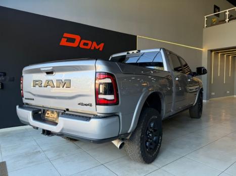 RAM 2500 6.7 I6 24V SLT CABINE DUPLA TURBO DIESEL LARAMIE 4X4 AUTOMTICO, Foto 3