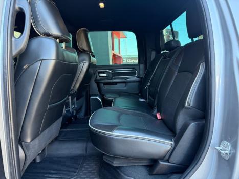 RAM 2500 6.7 I6 24V SLT CABINE DUPLA TURBO DIESEL LARAMIE 4X4 AUTOMTICO, Foto 10