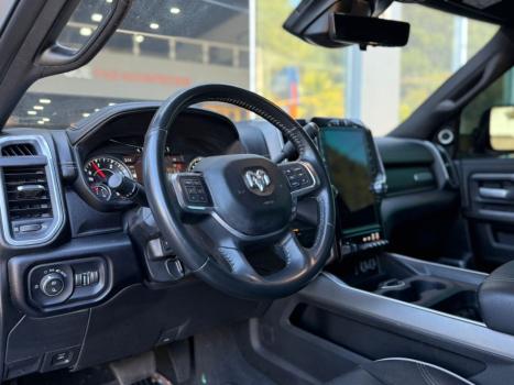 RAM 2500 6.7 I6 24V SLT CABINE DUPLA TURBO DIESEL LARAMIE 4X4 AUTOMTICO, Foto 20