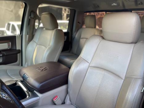 RAM 2500 6.7 I6 24V SLT CABINE DUPLA TURBO DIESEL LARAMIE 4X4 AUTOMTICO, Foto 14