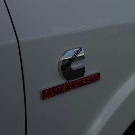 RAM 2500 6.7 I6 24V SLT CABINE DUPLA TURBO DIESEL LARAMIE 4X4 AUTOMTICO, Foto 15