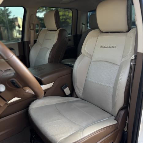 RAM 2500 6.7 I6 24V SLT CABINE DUPLA TURBO DIESEL LARAMIE 4X4 AUTOMTICO, Foto 16