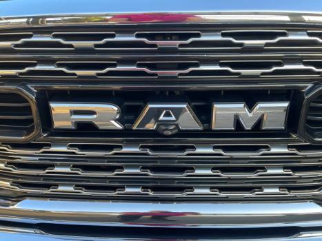 RAM 2500 6.7 I6 24V SLT CABINE DUPLA TURBO DIESEL LARAMIE 4X4 AUTOMTICO, Foto 9