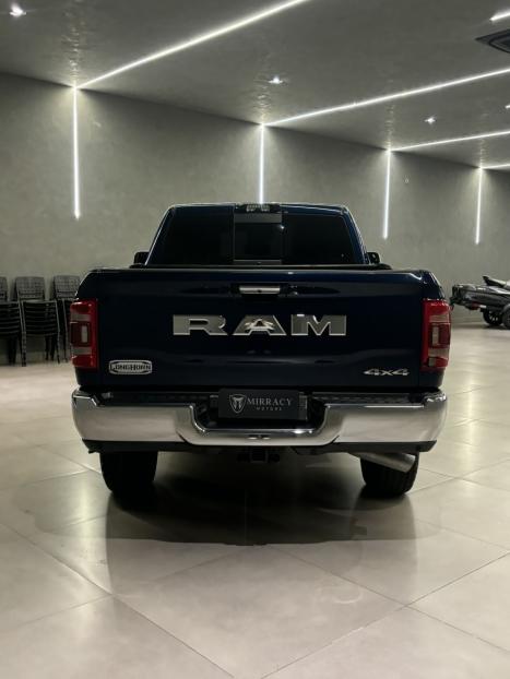 RAM 3500 6.7 I6 LIMITED LONG HORN CABINE DUPLA 4X4 TURBO DIESEL AUTOMTICO, Foto 5