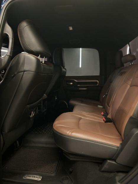 RAM 3500 6.7 I6 LIMITED LONG HORN CABINE DUPLA 4X4 TURBO DIESEL AUTOMTICO, Foto 13