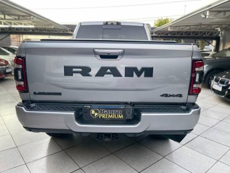 RAM 3500 6.7 I6 LIMITED LARAMIE CABINE DUPLA TURBO DIESEL AUTOMTICO, Foto 3