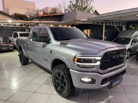 RAM 3500 6.7 I6 LIMITED LARAMIE CABINE DUPLA TURBO DIESEL AUTOMTICO, Foto 28