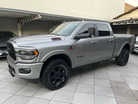 RAM 3500 6.7 I6 LIMITED LARAMIE CABINE DUPLA TURBO DIESEL AUTOMTICO, Foto 29