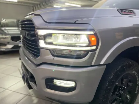 RAM 3500 6.7 I6 LIMITED LARAMIE CABINE DUPLA TURBO DIESEL AUTOMTICO, Foto 31