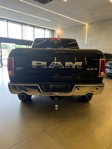 RAM Classic 5.7 V8 32V 4P HEMI LARAMIE AUTOMTICO, Foto 6