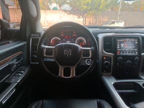 RAM Classic 5.7 V8 32V 4P HEMI LARAMIE AUTOMTICO, Foto 10