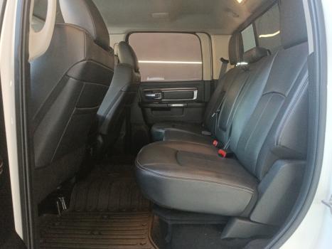 RAM Classic 5.7 V8 32V 4P HEMI LARAMIE AUTOMTICO, Foto 13