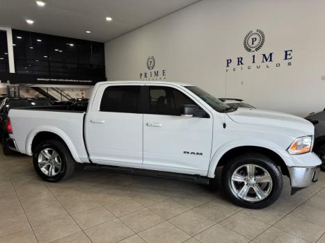 RAM Classic 5.7 V8 32V 4P HEMI LARAMIE AUTOMTICO, Foto 3