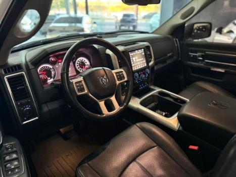 RAM Classic 5.7 V8 32V 4P HEMI LARAMIE AUTOMTICO, Foto 7