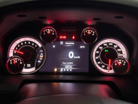 RAM Classic 5.7 V8 32V 4P HEMI LARAMIE AUTOMTICO, Foto 12