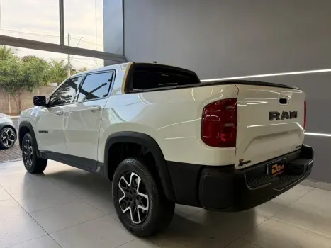 RAM Rampage 2.0 4P TURBO DIESEL REBEL 4X4 AUTOMTICO, Foto 2