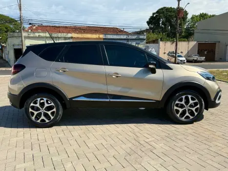 RENAULT Captur 1.3 16V 4P FLEX TCE INTENSE TURBO X-TRONIC AUTOMTICO CVT, Foto 4