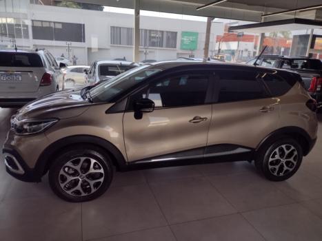 RENAULT Captur 1.3 16V 4P FLEX TCE INTENSE TURBO X-TRONIC AUTOMTICO CVT, Foto 3