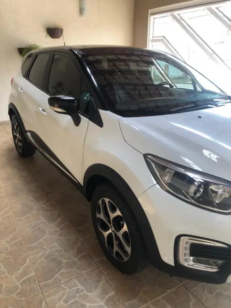 RENAULT Captur 1.6 16V 4P FLEX SCE INTENSE X-TRONIC CVT, Foto 4