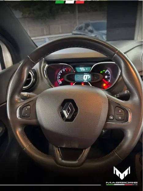 RENAULT Captur 1.6 16V 4P FLEX SCE INTENSE X-TRONIC CVT, Foto 6