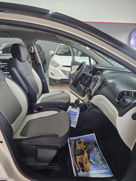 RENAULT Captur 1.6 16V 4P FLEX SCE INTENSE X-TRONIC CVT, Foto 11