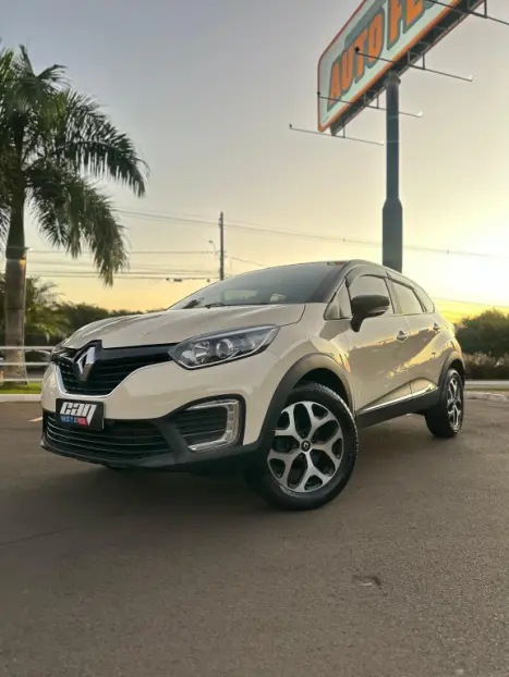 RENAULT Captur 1.6 16V 4P FLEX SCE LIFE X-TRONIC CVT, Foto 2