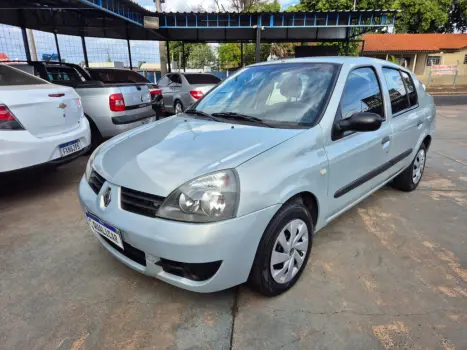RENAULT Clio Sedan 1.6 16V 4P AUTHENTIQUE, Foto 2