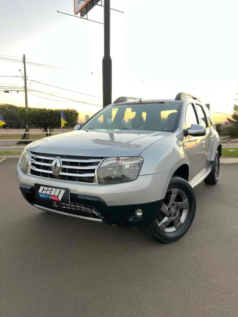 RENAULT Duster 2.0 16V 4P FLEX DYNAMIQUE 4X4, Foto 2