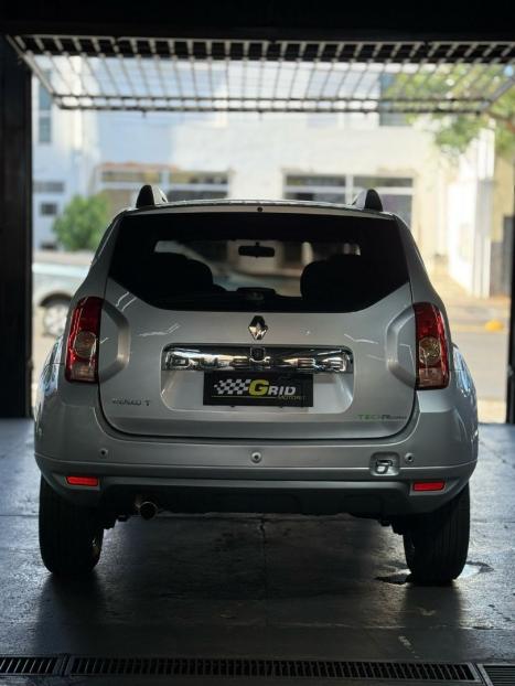 RENAULT Duster 2.0 16V 4P FLEX TECH ROAD, Foto 6