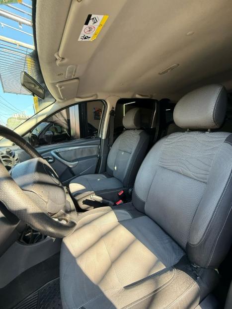 RENAULT Duster 2.0 16V 4P FLEX TECH ROAD, Foto 17