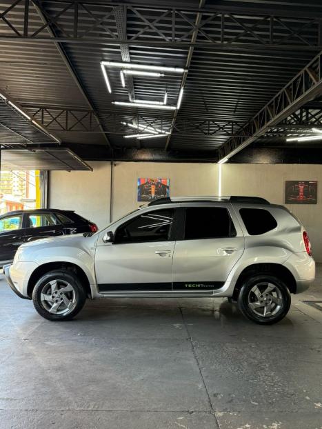 RENAULT Duster 2.0 16V 4P FLEX TECH ROAD, Foto 18
