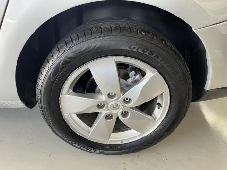 RENAULT Fluence 2.0 16V 4P FLEX DYNAMIQUE AUTOMTICO, Foto 5