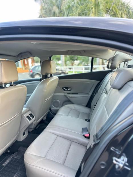 RENAULT Fluence 2.0 16V 4P FLEX PRIVILGE AUTOMTICO, Foto 4