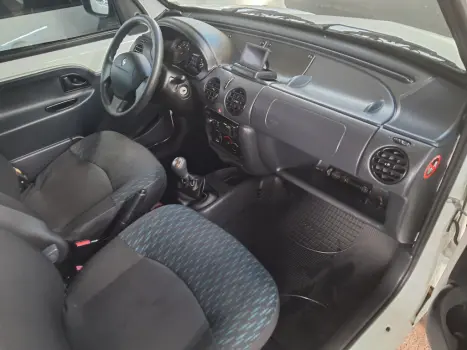 RENAULT Kangoo 1.6 16V 4P EXPRESS, Foto 9