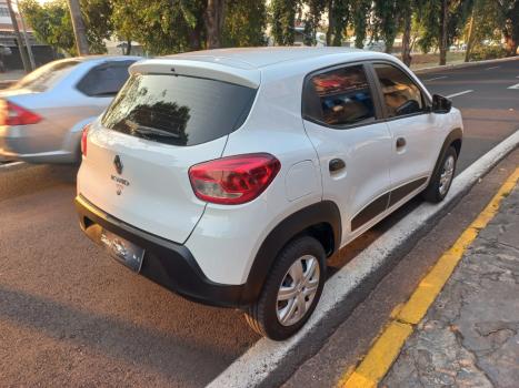 RENAULT Kwid 1.0 12V 4P SCE FLEX ZEN, Foto 8