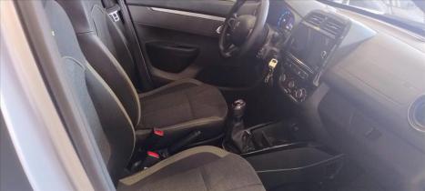 RENAULT Kwid 1.0 12V 4P SCE FLEX OUTSIDER, Foto 10