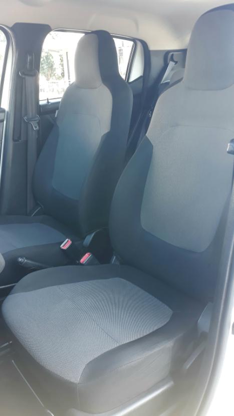 RENAULT Kwid 1.0 12V 4P SCE FLEX LIFE, Foto 8