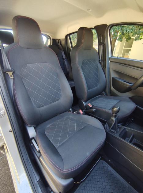 RENAULT Kwid 1.0 12V 4P SCE FLEX ZEN, Foto 9