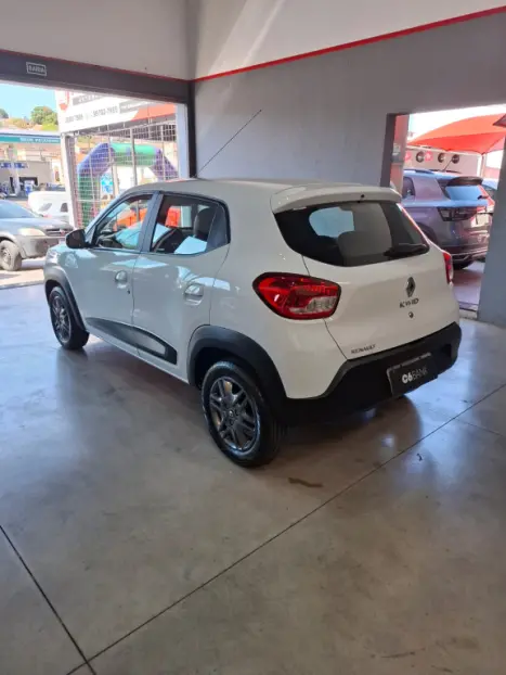 RENAULT Kwid 1.0 12V 4P SCE FLEX INTENSE, Foto 6